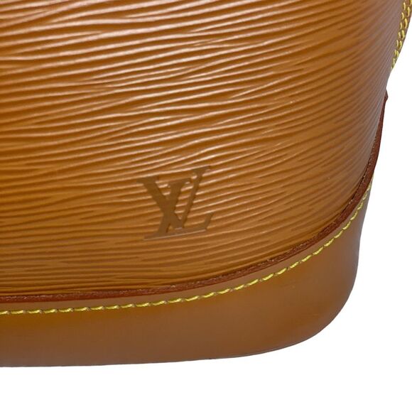 LOUIS VUITTON Authentic Epi Alma PM - Picture 9 of 15